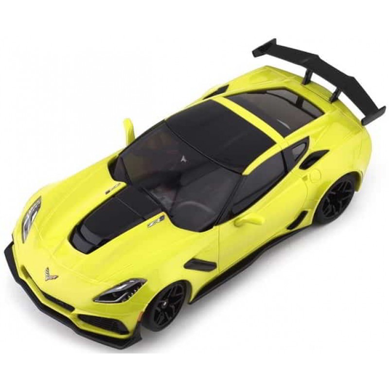 Kyosho MR-03 Mini-Z RWD ReadySet w/Corvette ZR1 Body (Yellow) w/KT-531P 2.4GHz Radio