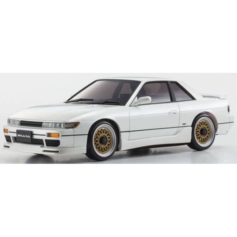 Kyosho MA-020 AWD Mini-Z ReadySet w/Nissan Silvia S13 Body (Pearl White) w/KT-531P 2.4GHz Radio